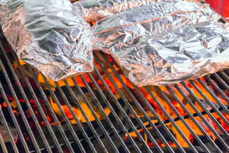 Can You Put Aluminum Foil on The Grill